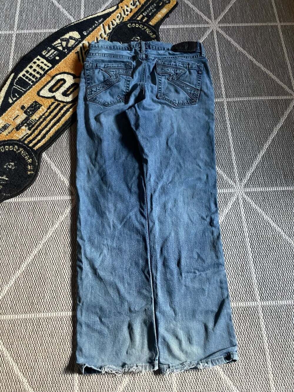Rock & Republic Jeans 34x32 Blue Straight Leg Denim